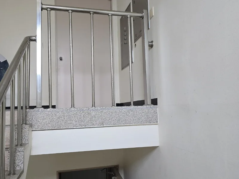 과천계단난간수리 시공 사진